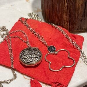 Canvas Two Sparkly Necklace Set